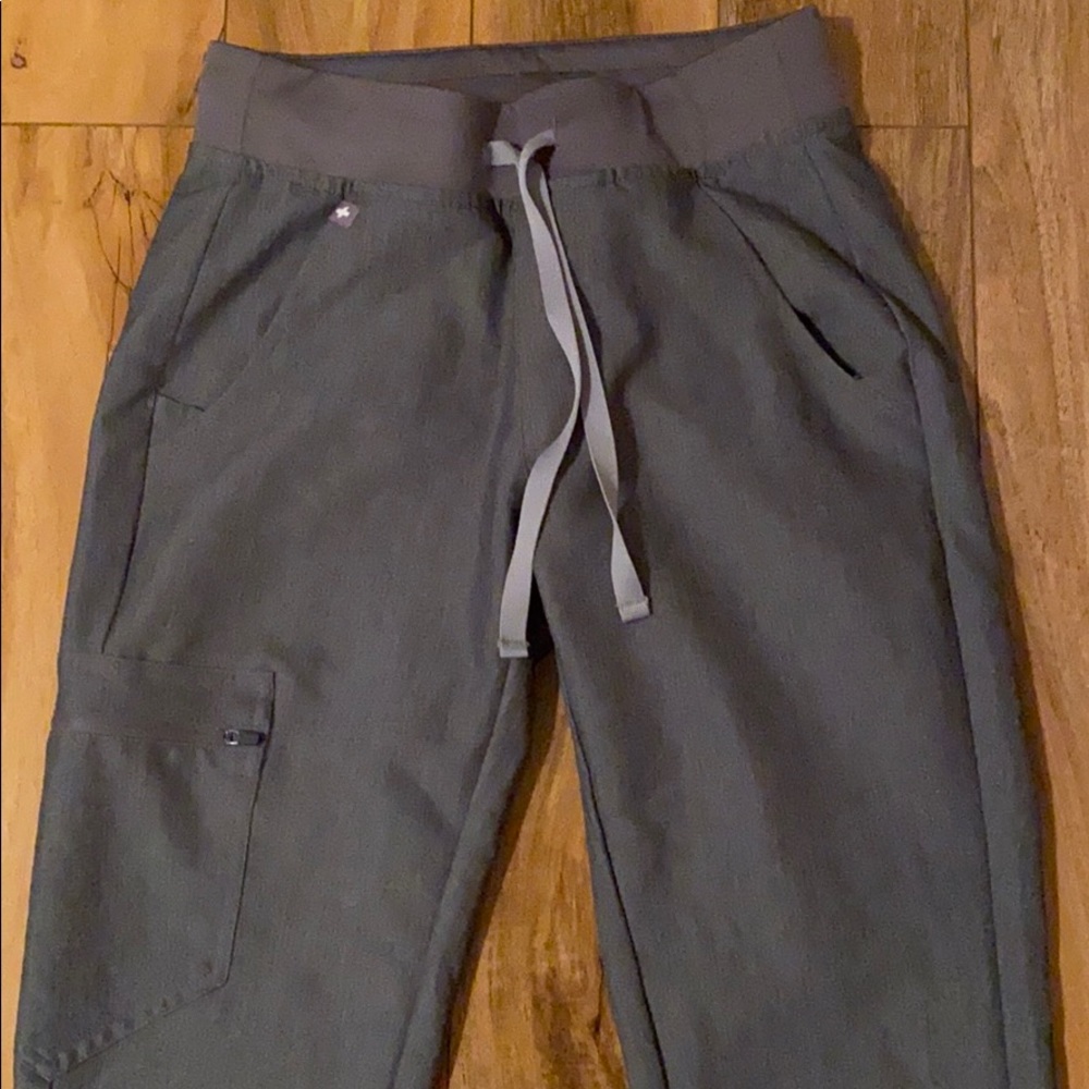 COPY - FIGS xxs graphite joggers